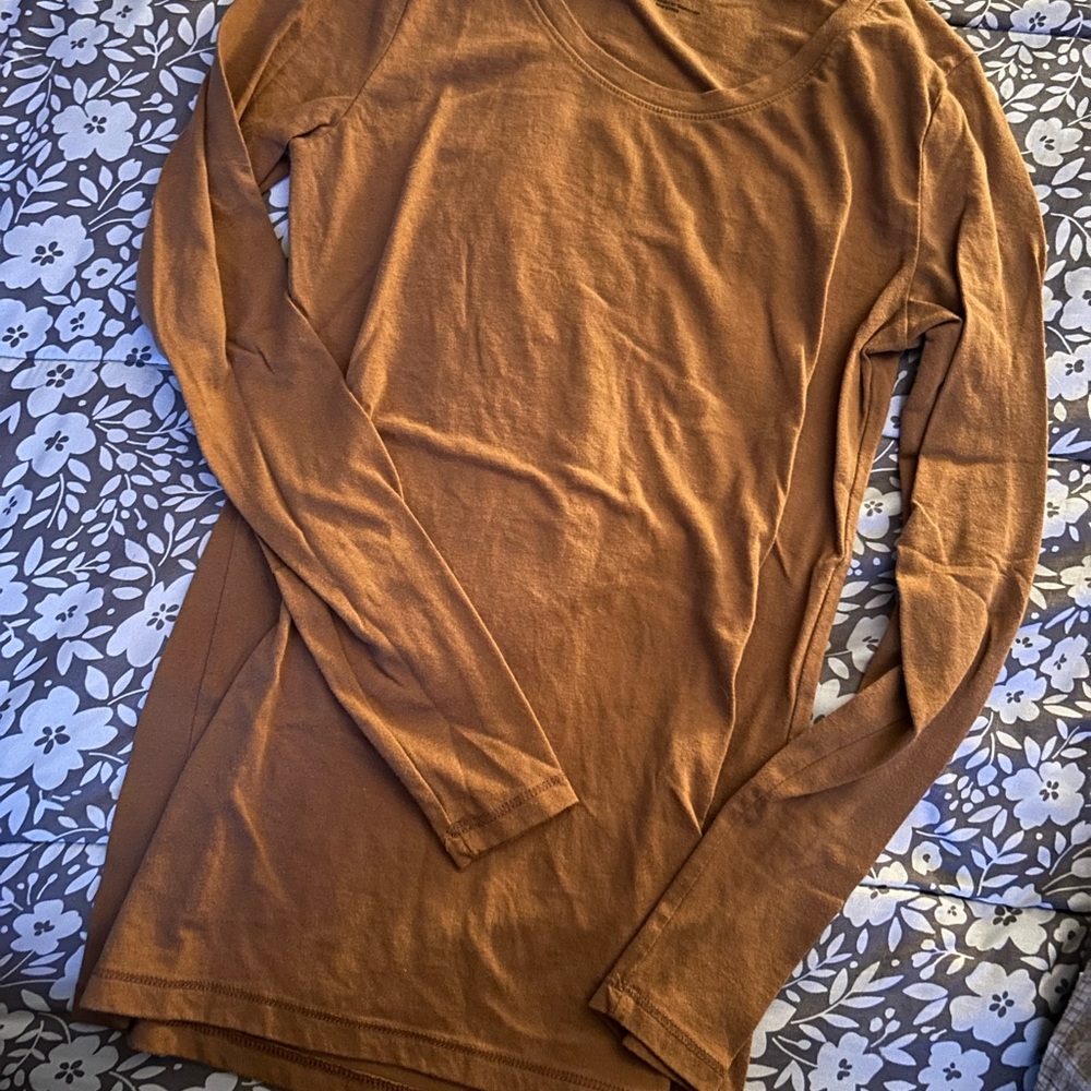 No Boundaries Brown Long Sleeve Tee